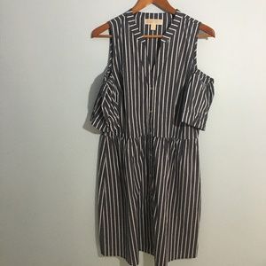 Michael Michael Kors cold shoulder dress Size L